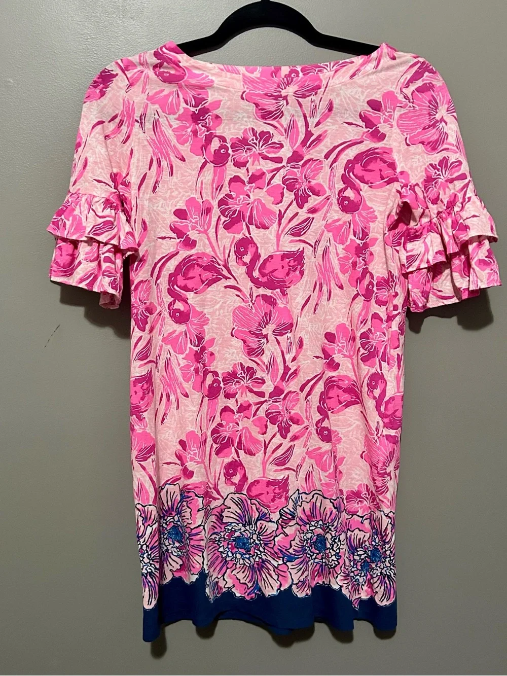 2️⃣ Lilly Pulitzer Pink & Blue Floral Dresses